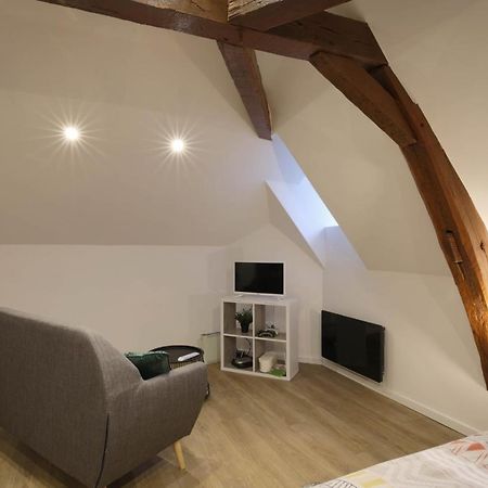 Studio Neuf Cosy La Fleche Apartment Luaran gambar